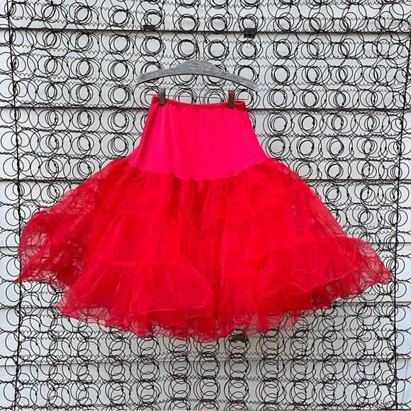 Vintage Red Tulle Mesh Petticoat Square Dance Skirt MEDIUM? - Picture 4 of 4